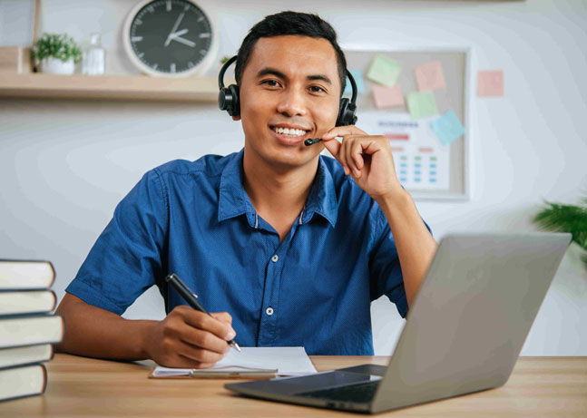 Virtual assistant providing client support
